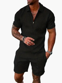 Set aus Polo und Shorts im lässigen Stil für Herren – Sommerliche entspannte Eleganz in Schwarz