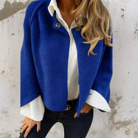 Judith™ | Elegante, warme kurze Jacke in Blau