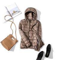 Celestiney - Superleichte Damenjacke in Khaki