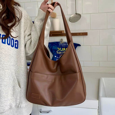 Masha | Stilvolle Schultertasche aus hochwertigem Material