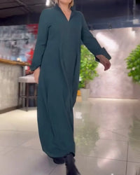 HELENA™ | LANGES WEITES KLEID MIT SEITLICHEN SCHLITZEN in GRÜN
