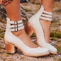 Astrid | Damen Flache Sandale Elegant Sommer Komfort Feminin Casual in Weiß