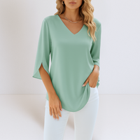 Sophie | Damen Bluse V-Ausschnitt Geschlitzte Ärmel Elegant Raffiniert in Grün