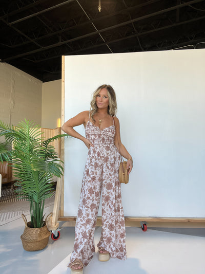 Lorinda | Eleganter Rüschen-Jumpsuit mit Blumenmuster