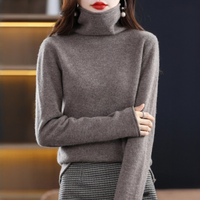 Akainu - Angenehmer Rollkragenpullover in Dunkel Camel