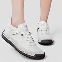 Agnèse - Elegante und flexible Schuhe in Weiß