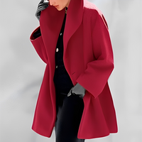 Elian - Schicker und warmer Mantel in Rot