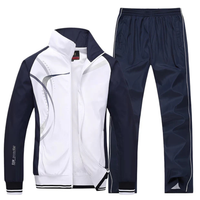 Finn - Bequemes Outfit mit Jacke und Hose in Weiß