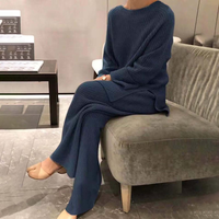 Samantha - Stilvolles Set aus Oberteil und Hose in Blau