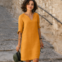 Guilaine - Elegantes und modernes Kleid mit V-Ausschnitt in Orange