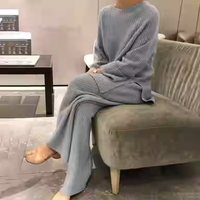 Samantha - Stilvolles Set aus Oberteil und Hose in Grau