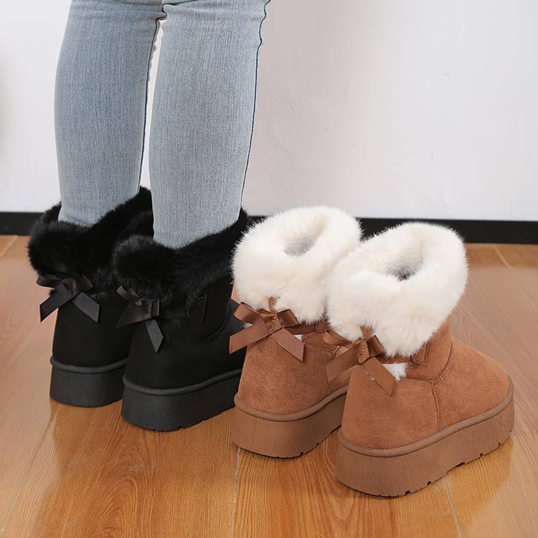 ZAARA - Stylische hohe Winterstiefel mit bequemer dicker Sohle