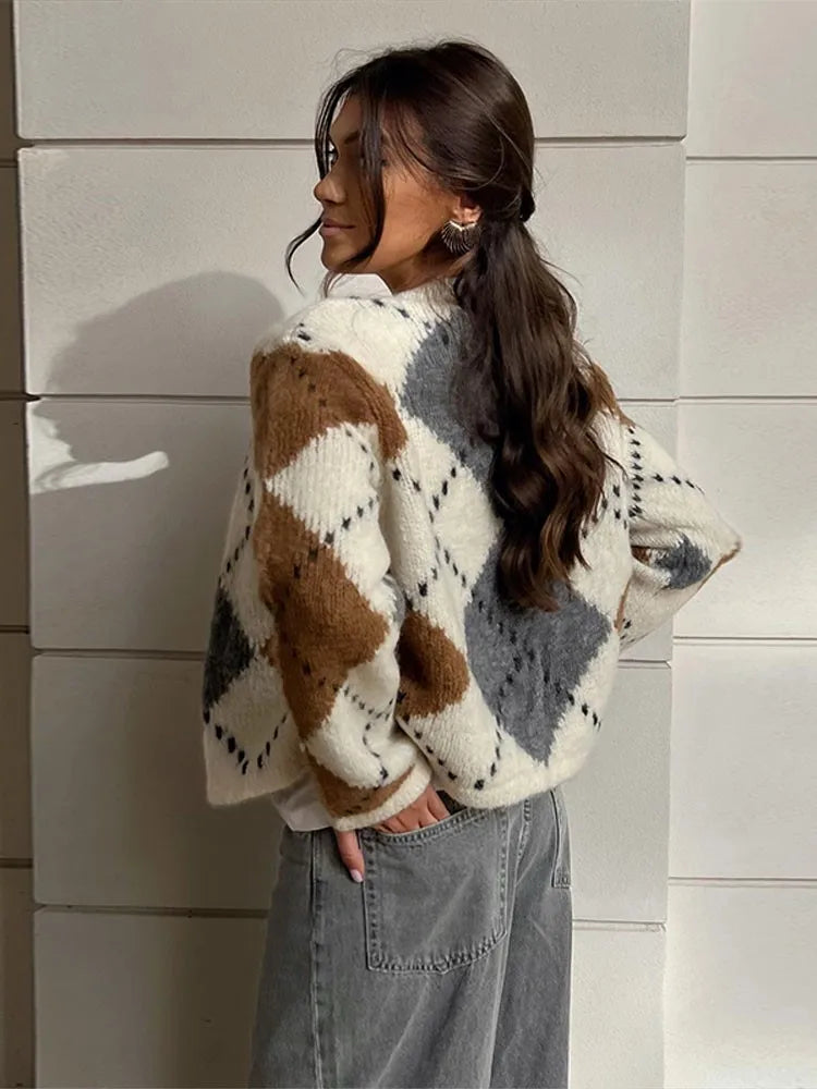 Karierte Strickjacke