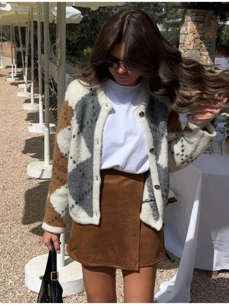 Karierte Strickjacke