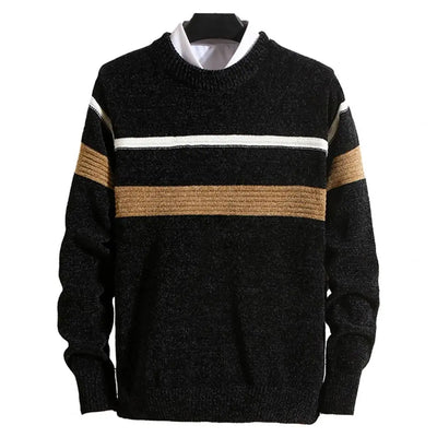Gestrickter Pullover mit Kontraststreifen