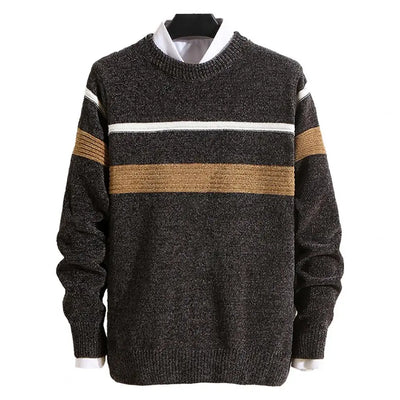 Gestrickter Pullover mit Kontraststreifen