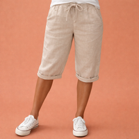 Bequeme Baumwollshorts für Damen mit eleganter Passform | Liora in Beige