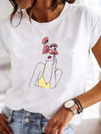 Leonora | Damen Herz Print T-Shirt Rundhals Kurzarm in Weiß 7