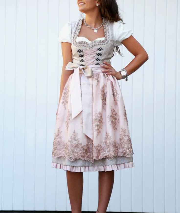 Klassisches Oktoberfest-Dirndlkleid für Frauen