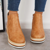 Stella - Modische und bequeme Stiefel in Hellbraun