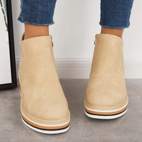 Stella - Komfortable und modische Stiefel in Beige