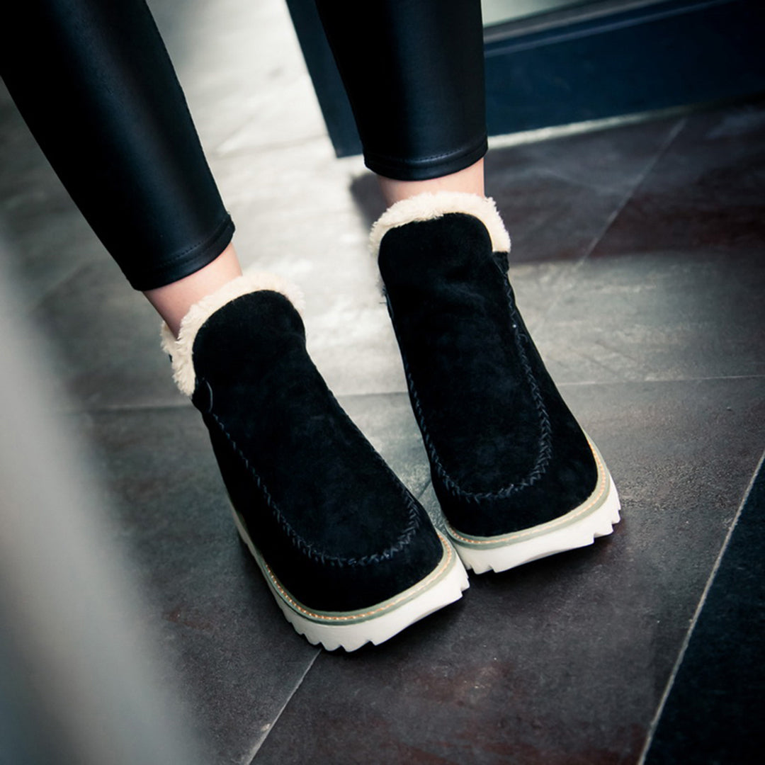 ODETTE - Kuschelige Anti-Rutsch-Stiefel