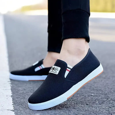 Herindo | Herren Slip-On Low Top Casual Schuhe, Non-Slip Walking Schuhe