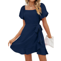 Donna - Kleid mit quadratischem Ausschnitt, Puffärmeln und Gürtel in A-Linie in Blau