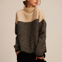 LINE – Warmer pullover mit Stehkragen in Beige