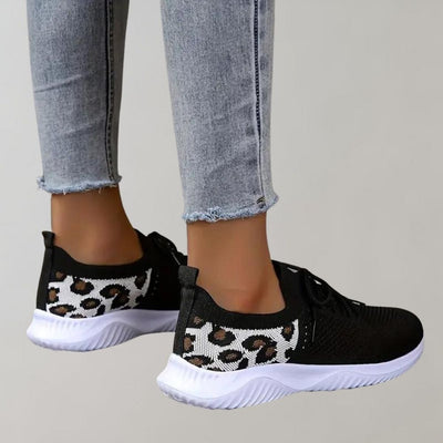 Eelin - Stylische gestrickte Wanderschuhe für Frauen