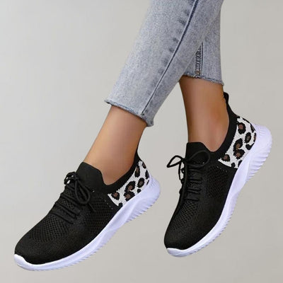 Eelin - Stylische gestrickte Wanderschuhe für Frauen