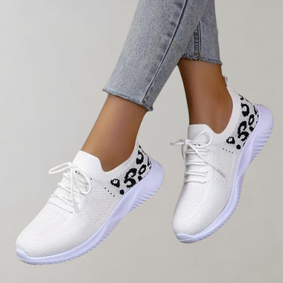 Eelin - Stylische gestrickte Wanderschuhe für Frauen