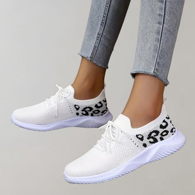 Eelin - Stylische gestrickte Wanderschuhe für Frauen