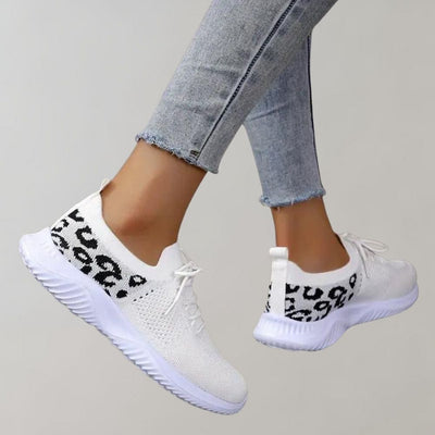 Eelin - Stylische gestrickte Wanderschuhe für Frauen