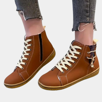 Stilvolle, moderne Damenstiefel