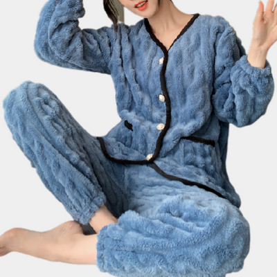 Entzückendes und bequemes zweiteiliges Damen-Outfit