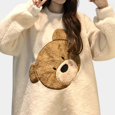 Entzückendes und bequemes zweiteiliges Damen-Outfit