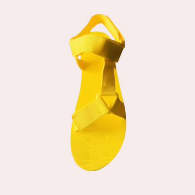 Lebendige Colour-Block-Damensandalen für einen stilvollen Look