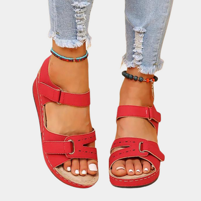 Stylische Sommersandalen für Frauen