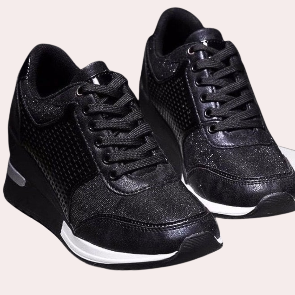 Elegante Keilabsatz-Sneakers für einen trendigen Look