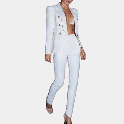 Schickes Frauenensemble