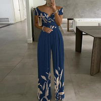 Isla | Damen Overall Off-Shoulder Wickel-Dekolleté Blattdruck in Blau