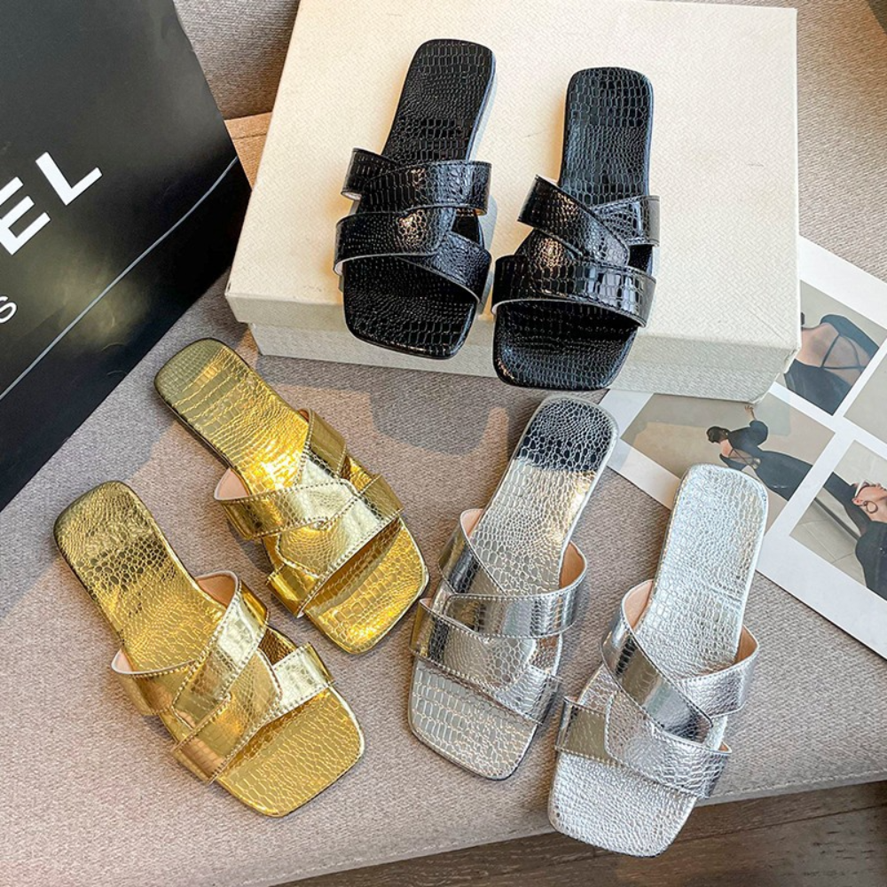 Modische Frauenhausschuhe für Teenager