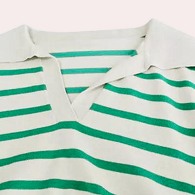 Trendiger gestreifter Damenpullover für einen lässigen Look