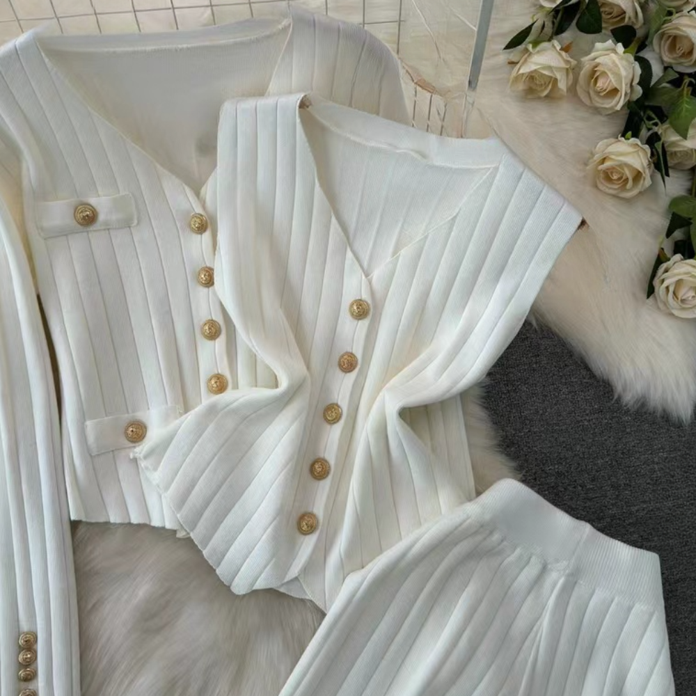 Elene - Schickes Damen-Strick-Ensemble