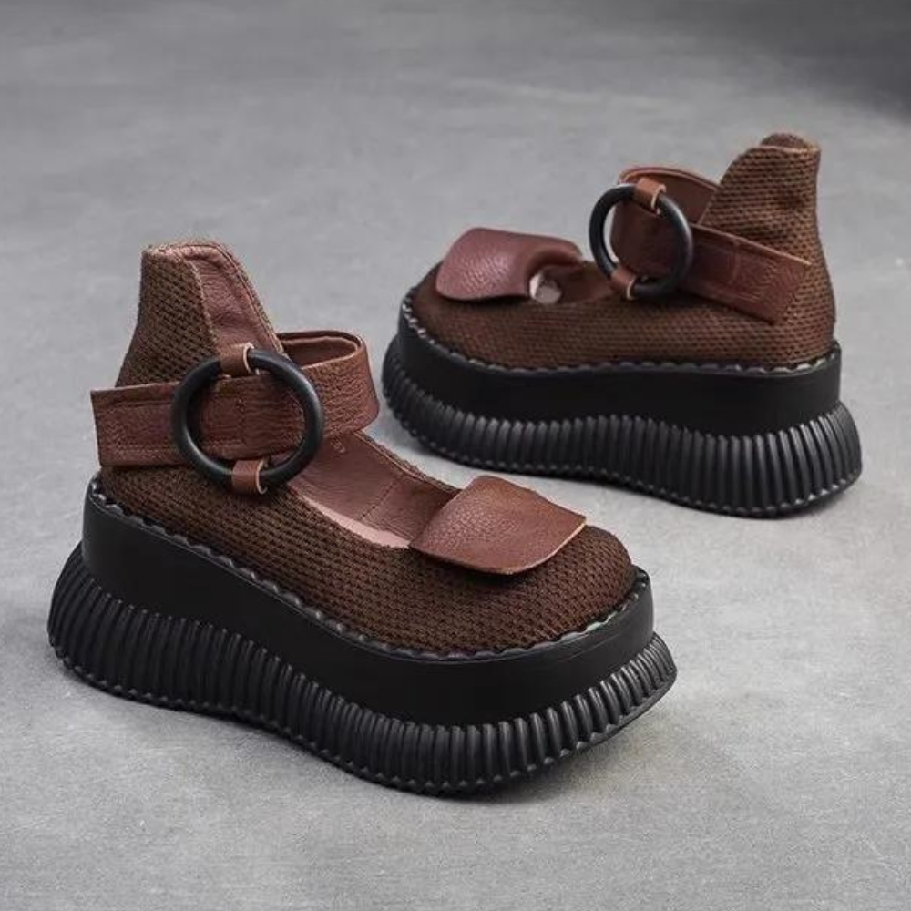 Denyse - Stylische Freizeit-Damenschuhe mit elegantem Gürtel-Design