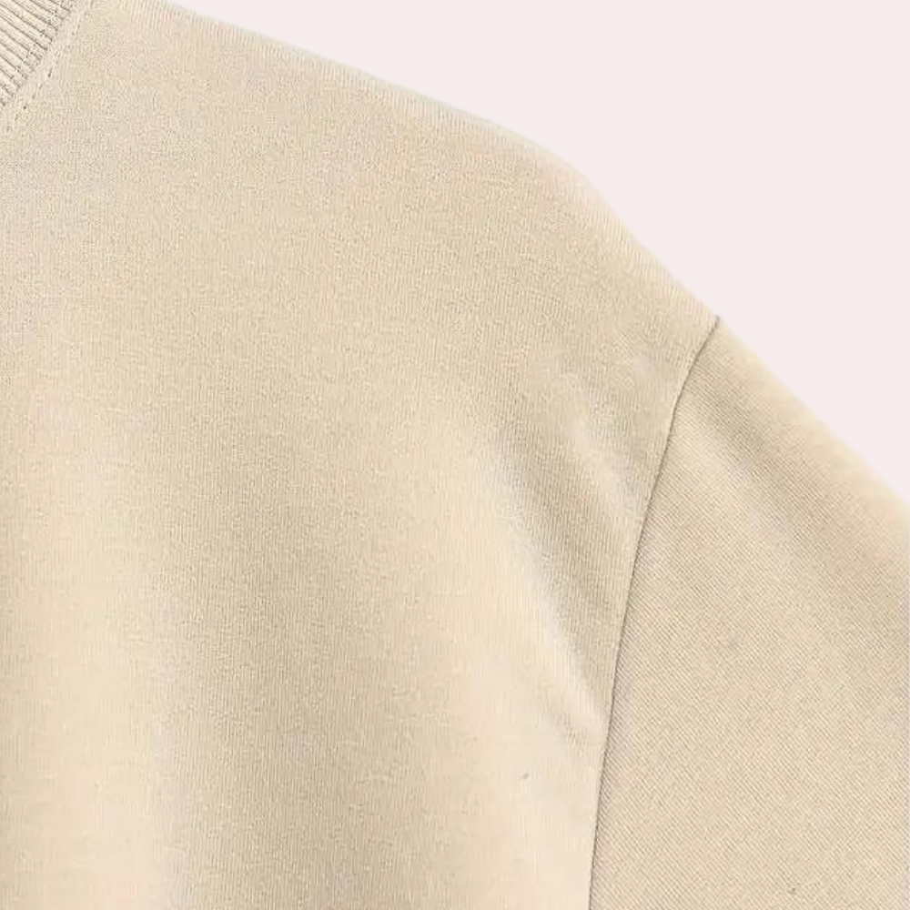 Juli - Stylische Halloween-Pullover für Frauen