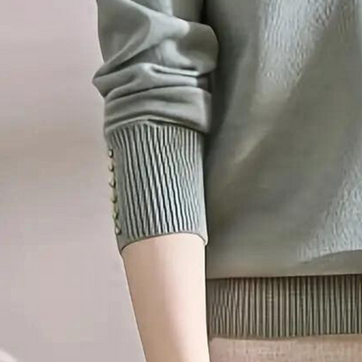 Katiya - Stylischer V-Ausschnitt-Pullover für Frauen mit elegantem Flair