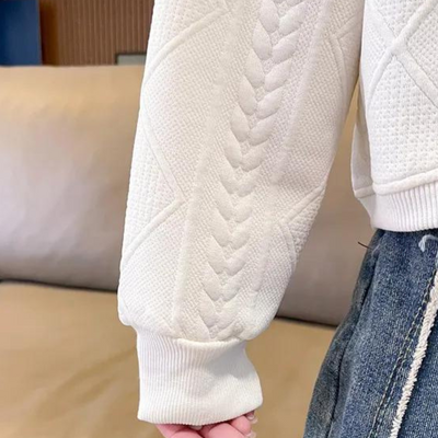 Hestia - Stylischer Damenpullover für einen schicken Auftritt