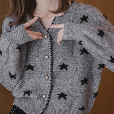 KIANA - Elegante und zeitlose Damenstrickjacke